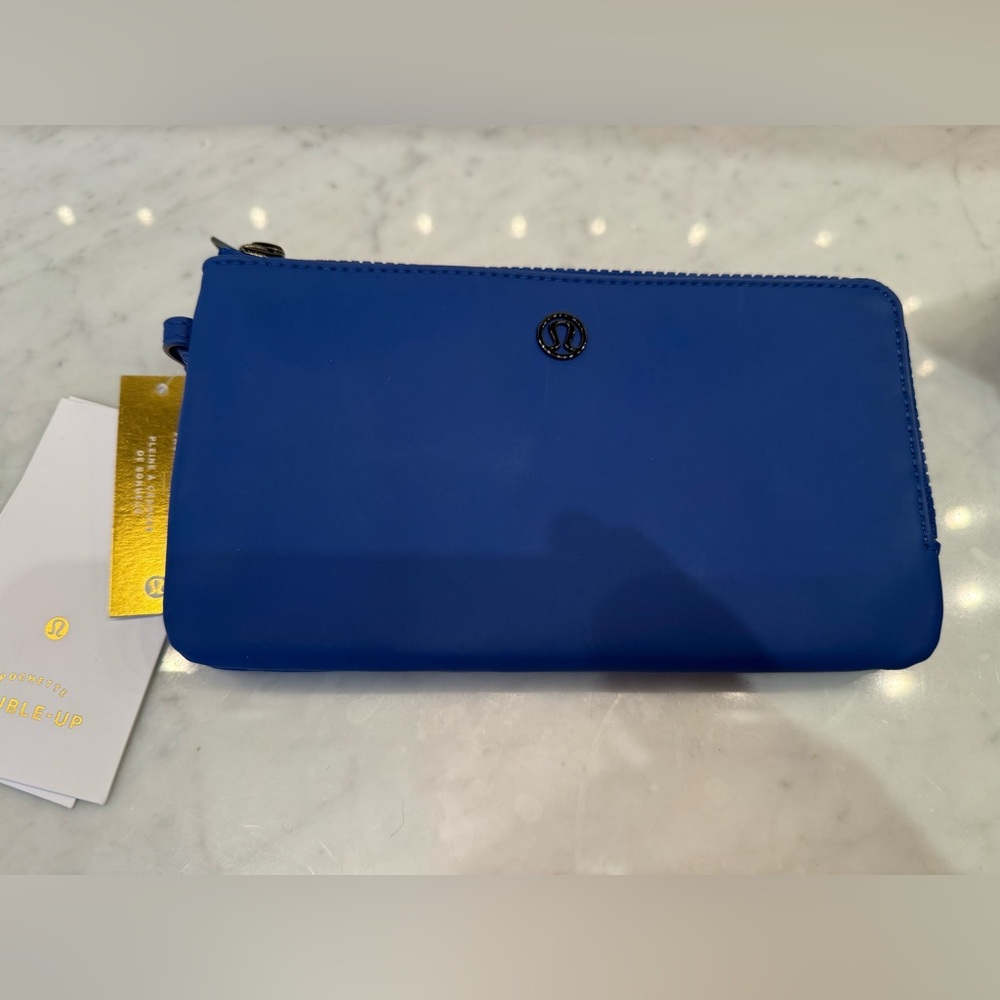 NWT Lululemon Double Up Blue wristlet